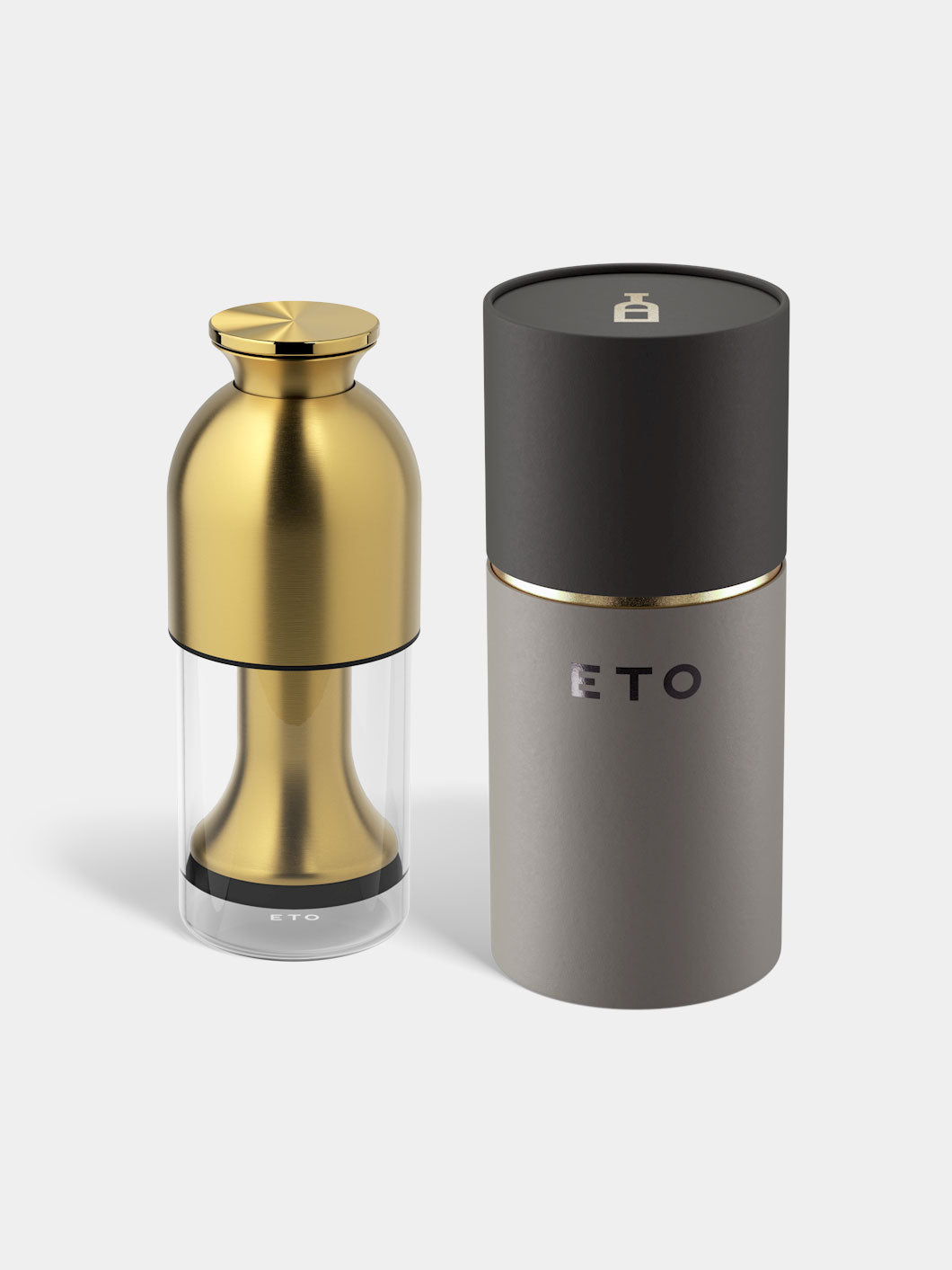 ETO 750 wine decanter: Brass satin finish
