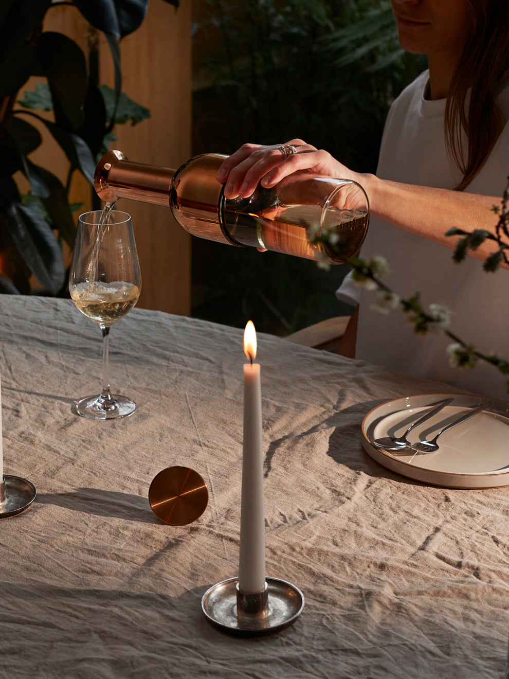 eto wine decanter in Copper mirror finish