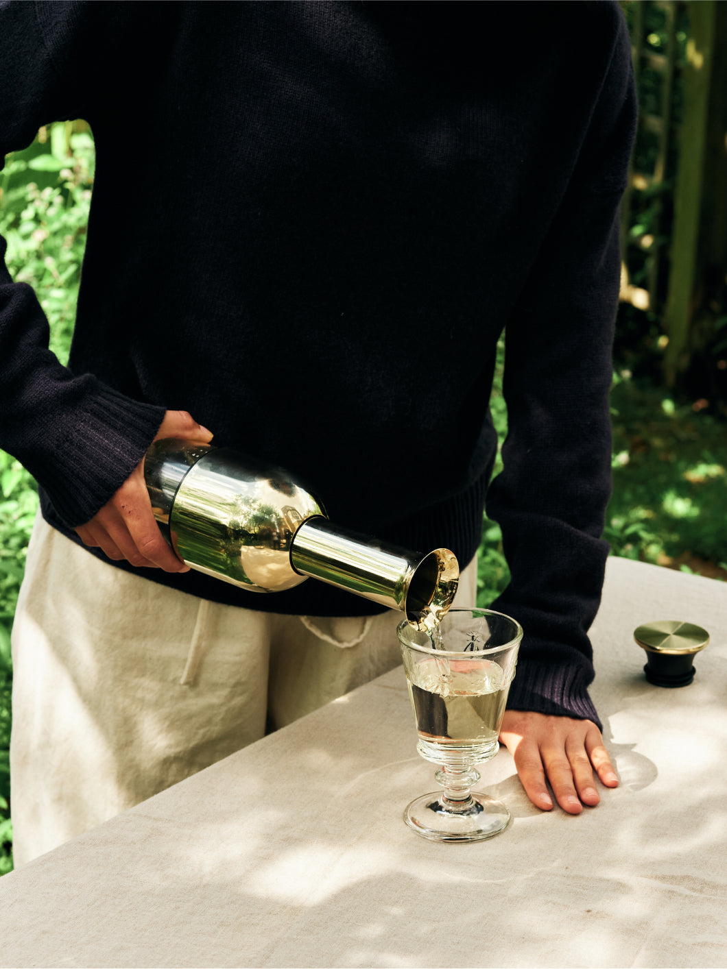 eto wine decanter in Gold mirror finish